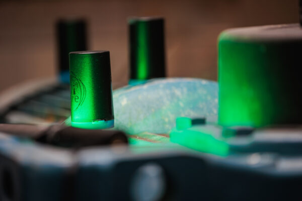 Przejście z utrzymania ruchu prewencyjnego na predykcyjne może kosztować mniej — i przynieść większe oszczędności — niż myślisz.