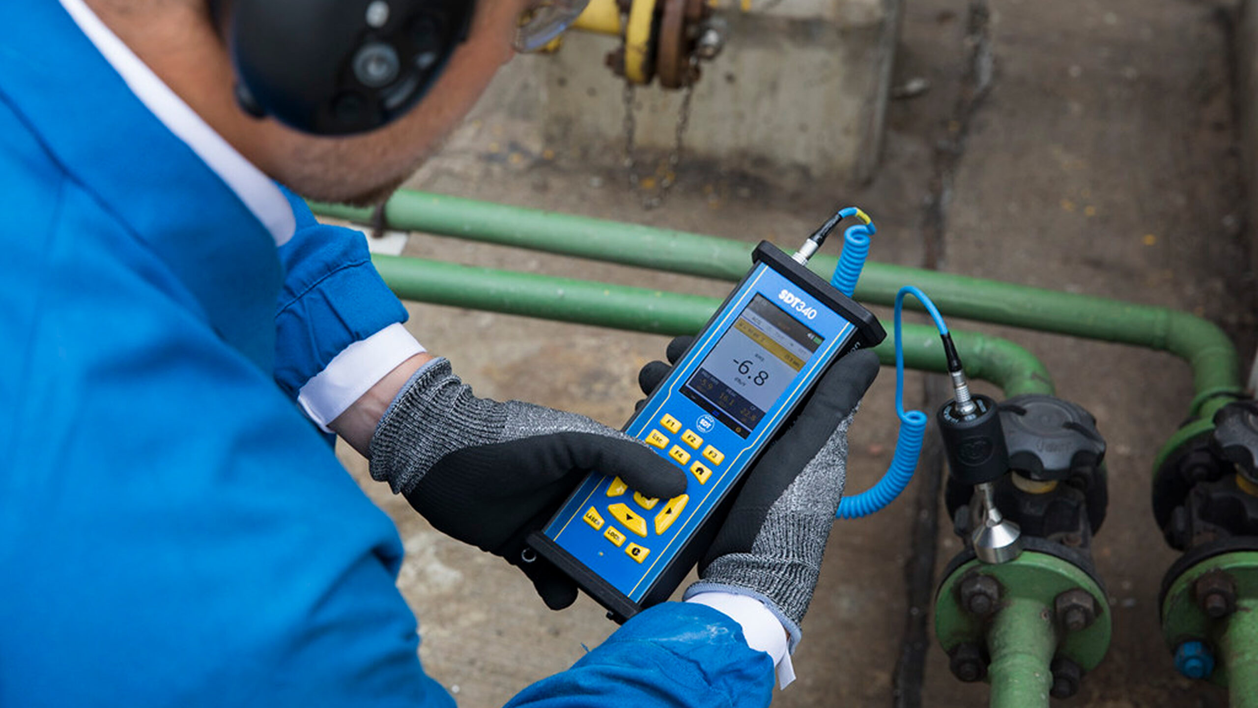 A photo of a technician doing an ultrasound monitoring