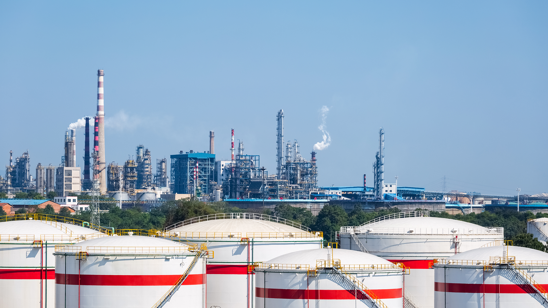 Vibration Analysis in a Petrochimal Refinery